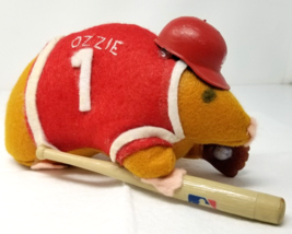 Ozzie Smith Animal 1982 Handmade Cardinals MLB Felt Stuffed Glove Bat - £14.88 GBP