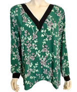 NWT Alfani Green and Black Floral V neck Long Sleeve Top Size L - $532.59 MXN