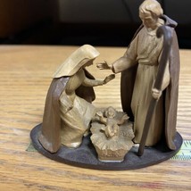Mary Joseph Jesus Manger Scene Birth Made in Italy Intricate Design - £20.93 GBP