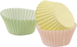 Wilton Mini Pastel 100 ct Mini Baking Cups Cupcake Liners - $5.44