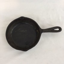 Vintage USA Made No 3 6 5/8&quot; Cast Iron Frying Pan Skillet - £14.75 GBP