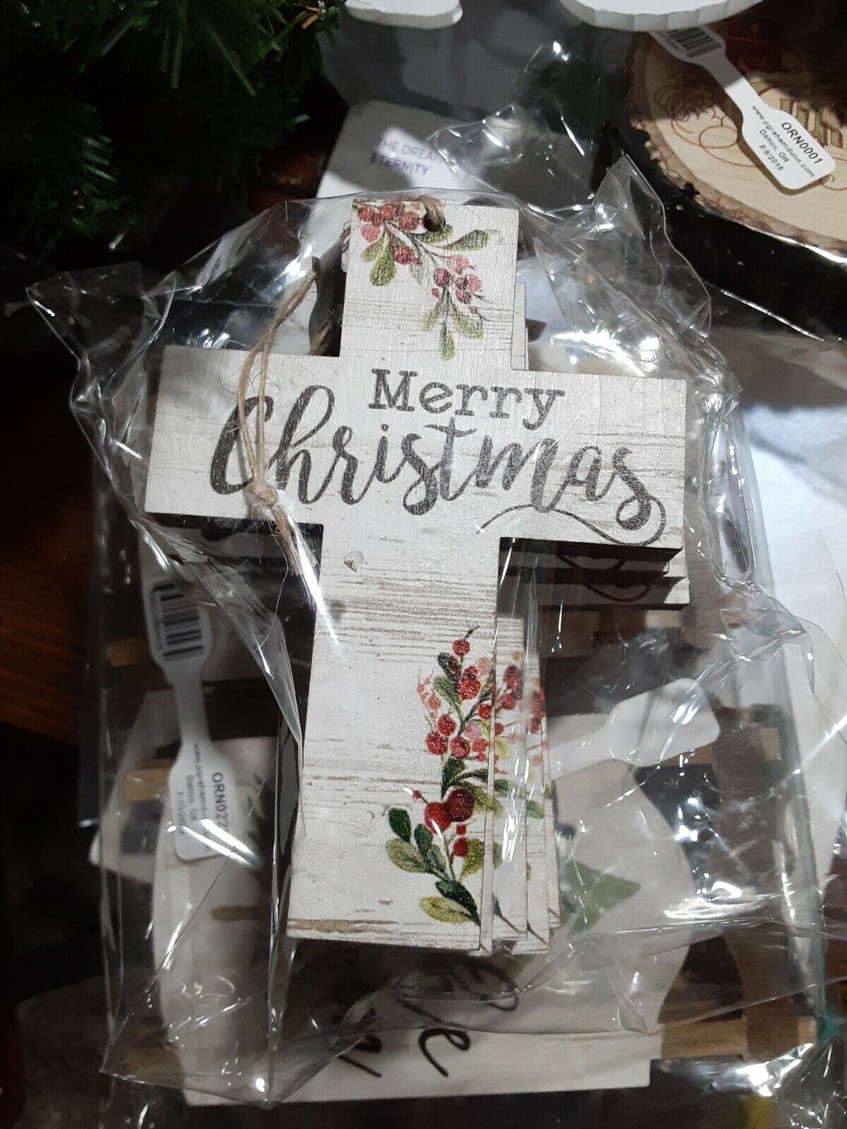 Merry Christmas Cross White 4.1 x 3 Wood Christmas Hanging Figurine Orna... - $4.95