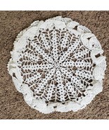 Vintage Hand Crochet White Doily Raised Flowers 11 Inch - $205.92 MXN