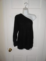 NWT LILLY PULITZER BLACK ONE SHOULDER MAURA SWEATER XL - $1,199.10 MXN