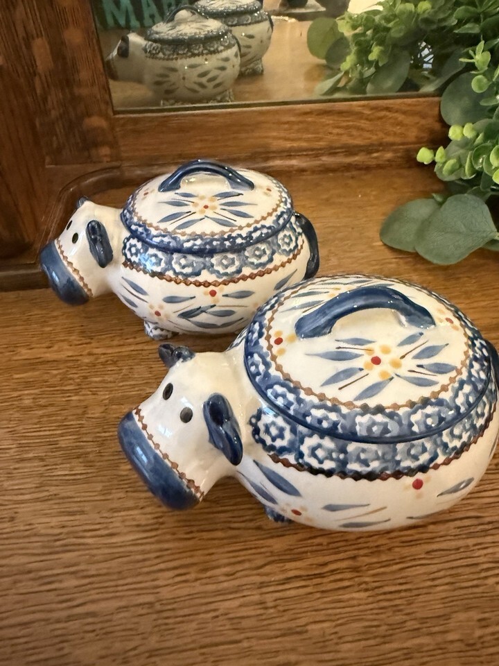 Temp-tations Old World Cow Mini Bakers Set of 2 Blue Floral Covered Bowls - $29.05