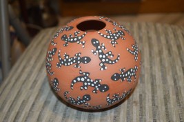 Stunning American Salamander Vase by Kuutimaits, Acoma, NM, “Sky City”, ... - £137.66 GBP