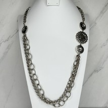 Chunky Rhinestone Flower Silver Tone Necklace - £5.17 GBP