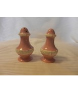 Pair of Vintage Pink &amp; White Ceramic Salt &amp; Pepper Shakers from Japan - £22.43 GBP