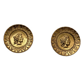 Vintage Lot of 2  Victorian Goddess Gold tone Metal  .95&quot; Buttons - £13.47 GBP