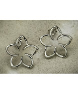 .925 Large Open Star Flower Post Earrings - $48.55 CAD
