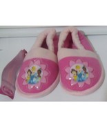 Disney Princess Slippers Toddler size 5/6 - $189.87 MXN