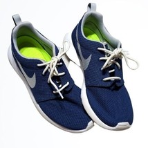 Nike Rosche One Fabric Navy and Silver General Trainers Size 7 - £37.96 GBP