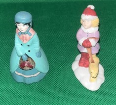 Vintage Byron Molds Figurines Christmas Village Victorian Woman &amp; Girl w/ Dog - £7.79 GBP
