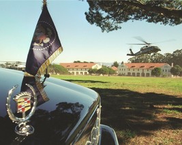 Marine One helicopter with President Clinton lands at Presidio Photo Print - £7.03 GBP+