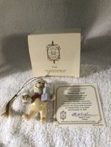 2004 Presents From Pooh Annual Disney 24 K Gold Trim China Limited Edition Great - $24.74