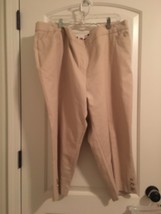 Roz &amp; Ali Women&#39;s Size 24 Capri Pants Beige - £25.90 GBP