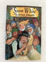 Snow White and the Seven Dwarfs Fairy Tale Castle Vintage 1995 Small Book - $38.70