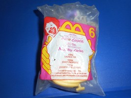 McDonalds Happy Meal NIP 2000 The Emperors New Groove #6 Yzma Launch Toy,New - £7.95 GBP
