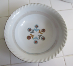 Vintage MCM Japan &quot;FLOWERS&quot; Folk Art Lusterware 9&quot; Serving Bowl w/Gold Trim EUC - £13.78 GBP