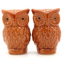 Mid Century Style Owl Salt And Pepper Shakers Set Brown Glaze Ceramic 3 inch VTG - £10.22 GBP