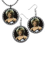 Tina Turner Earrings and necklace set great gift silver color set memorial - $163.27 MXN