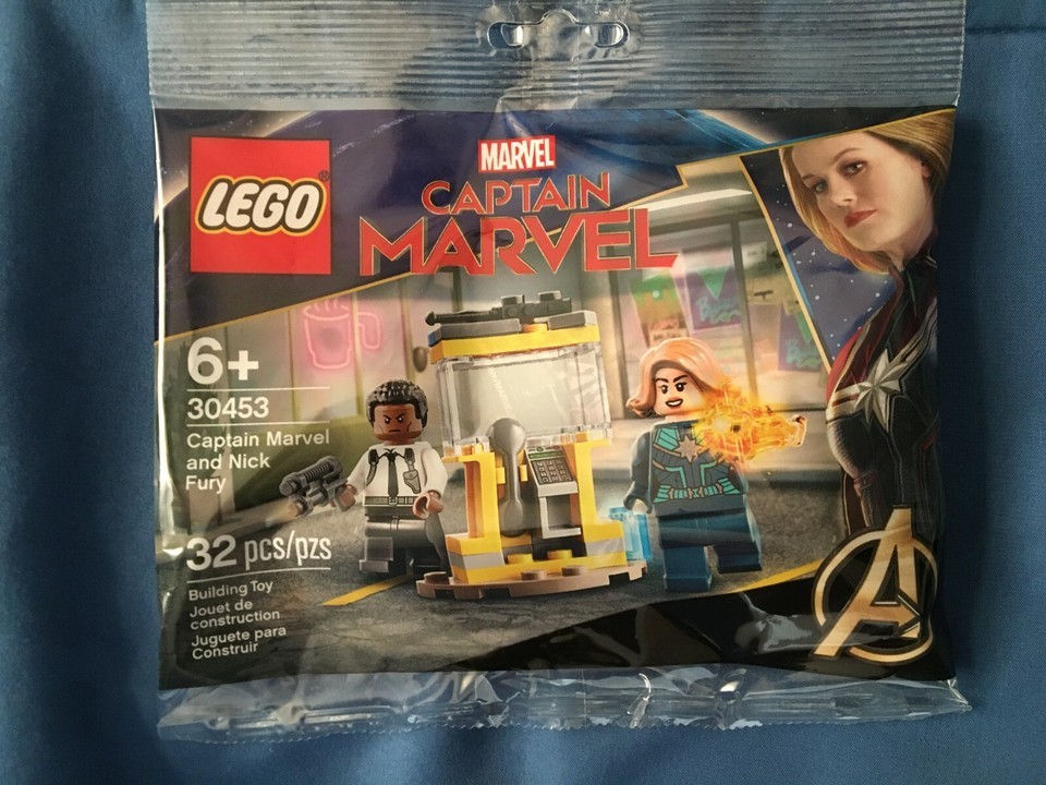 Captain Marvel and Nick Fury 32 PCS Polybag 30453 *NEW* ff1 - $9.99