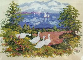 The Creative Circle Needlepainting Embroidery Kit 1663 Lake Geese Duck 1986 - $21.56
