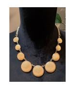 Women&#39;s Gold Statement Necklace Lobster Clasp Faceted Peach Discs - $37.74 CAD