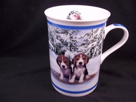 Beautiful Beagles bone china mug Hitchin&#39; a Ride Danbury Mint 8 oz - £10.10 GBP