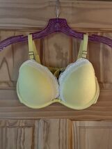 Calvin Klein Lace Trim Wired Bra Size 34D - $73.29 MXN