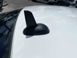 Roof Mounted Antenna 2014 Mercedes C300 - £87.96 GBP