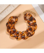 Acrylic Chain Link Leopard Print Bracelet Gold Accents NEW - $17.87 CAD