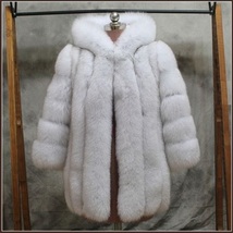  Long Full Pelt Hooded Snow White Fox Faux Fur with Long Sleeves Luxury Fur Coat image 2