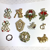 Lot Of 11 Vintage Holiday Christmas Winter Brooches - £23.50 GBP