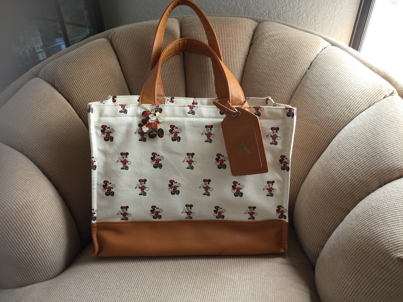 Full-size item image