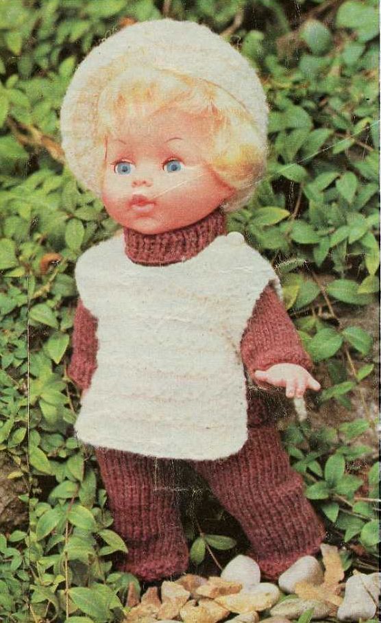 Vintage Knitting pattern for a set to fit 14 in 36cm doll. Magazine. PDF - $1.50