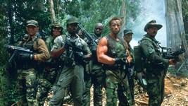 1987 Predator Movie Poster 16X11 Arnold Schwarzenegger Dutch Carl Weathers  - £9.05 GBP