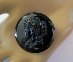 Antique Cameo Style Glass Brooch Black Round Beveled Left Facing Czechos... - $28.00