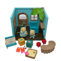 LI&#39;L WOODZEEZ NURSERY PLAYSET SOME ACCESSORIES + 2 FIGURES BATTAT - $353.86 MXN