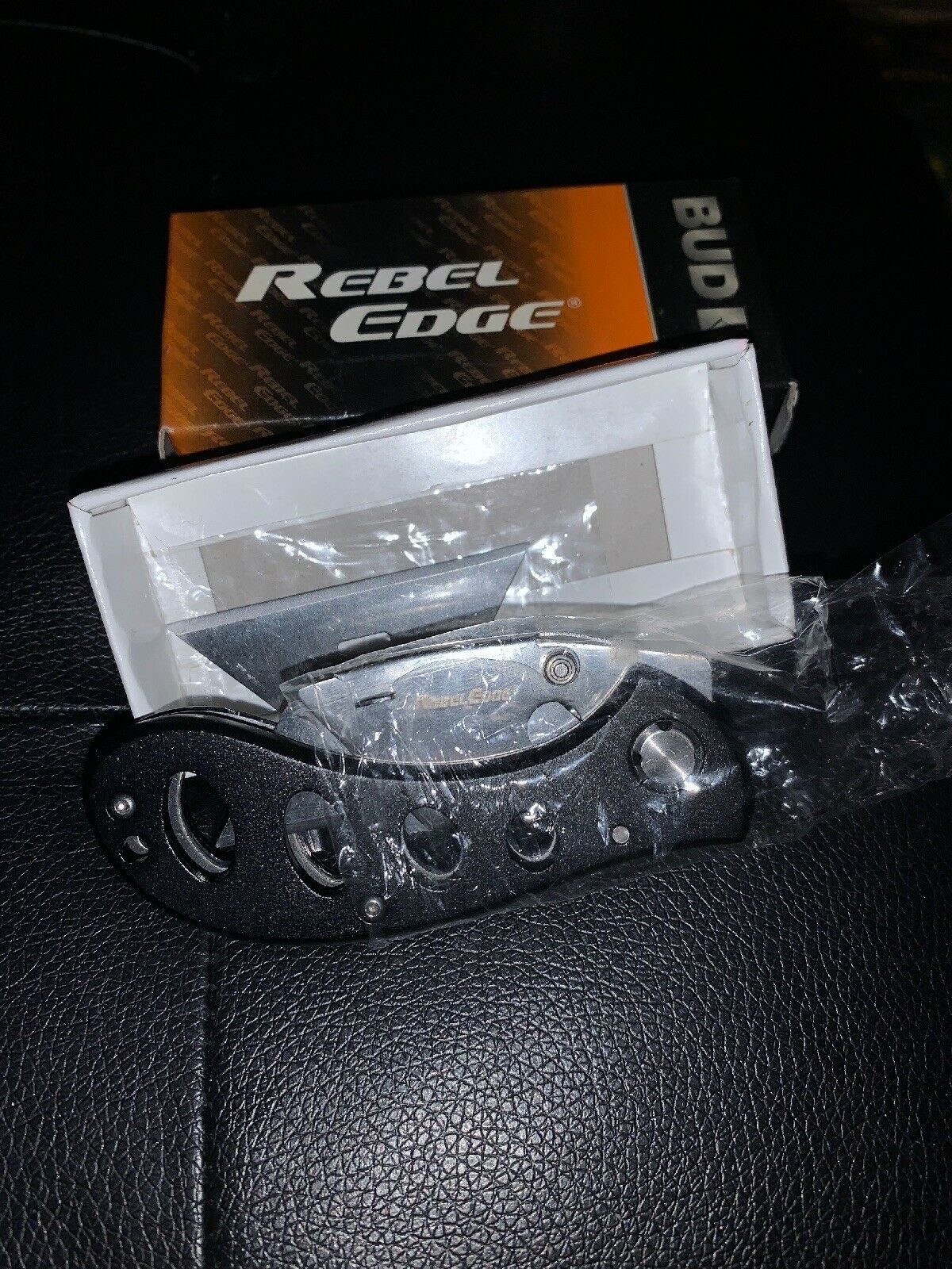 Rebel Edge Bud K YD1104BK NEW - $3.99