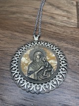 Large Virgin Mary Medallion W/ Chain Catholic Decor Vatican Trinket  TL - $473.32 MXN