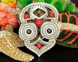 Vintage Etched Totem Owl Tribal Mask Brooch Pin Carved Handcrafted - £43.91 GBP