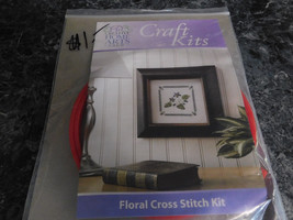 Creative Home Arts Club Floral Cross Stitch Kit - £4.60 GBP