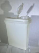 Vintage Tupperware Junior Cereal Container #499 Flip Pour Seal Lid White - £7.47 GBP