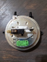 armstorng oem furnace pressure switch 45695-004 - $30.00