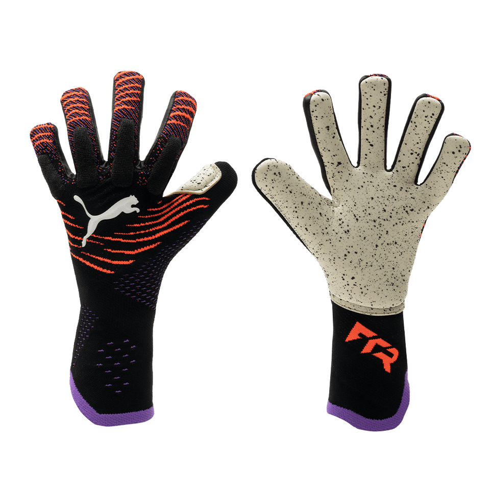 PUMA FUTURE Ultimate NC Goalkeeper Gloves Football Soccer Gloves Sports ... - $208.23