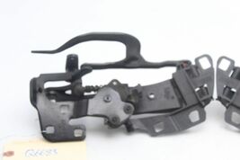 05-11 MERCEDES-BENZ SLK300 CONVERTIBLE TOP HINGES PAIR Q6683 image 4
