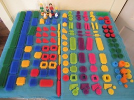 Lot of 150+ Bristle Building Blocks Shapes Colors People Replacement Pieces Case - $64.47
