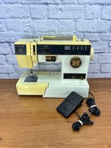 Vintage Singer Imperial Sewing Machine Model 7004 with Foot Pedal *TESTE... - $1,246.48 MXN