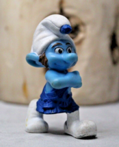 Smurf Gutsy Collectible Figurine McDonalds Happy Meal Toy 2011 PVC Plastic - £3.80 GBP